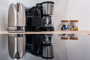 Acropolis View Deluxe Penthouse & Luxury Apartments