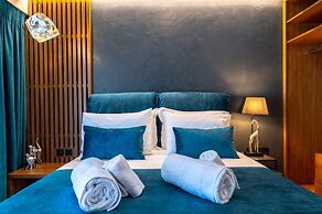 Acropolis View Deluxe Penthouse & Luxury Apartments