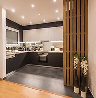 Acropolis View Deluxe Penthouse & Luxury Apartments