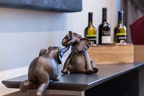 Acropolis View Deluxe Penthouse & Luxury Apartments