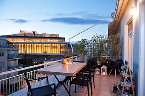 Acropolis View Deluxe Penthouse & Luxury Apartments