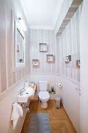 Acropolis View Deluxe Penthouse & Luxury Apartments