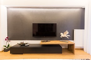 Acropolis View Deluxe Penthouse & Luxury Apartments