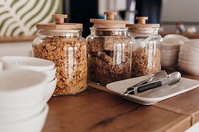 George Lodge International