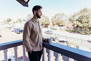 George Lodge International