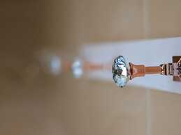 Ocean Villa Tin Gala