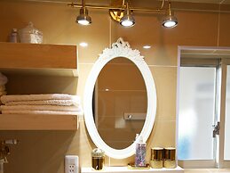 Ocean Villa Tin Gala