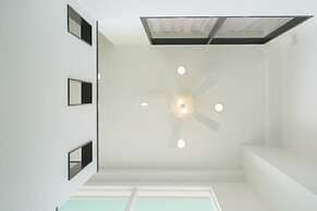 Ocean Villa Tin Gala