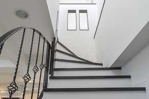 Ocean Villa Tin Gala