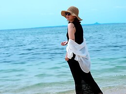 Ocean Villa Tin Gala