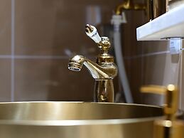 Ocean Villa Tin Gala