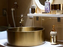 Ocean Villa Tin Gala