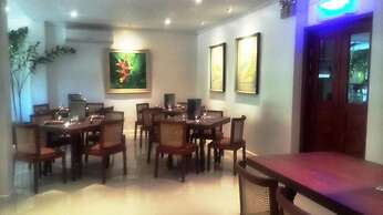 Bellagio Hills Hotel and Restaurant