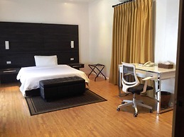 Bellagio Hills Hotel and Restaurant