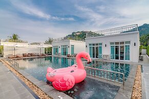 T Villas Huahin