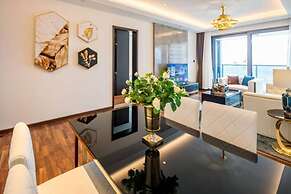 Platinum Stearns Hotel