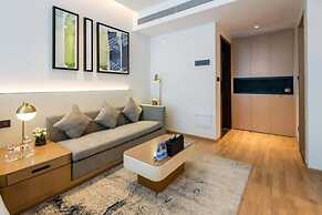 Platinum Stearns Hotel