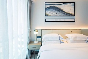 Platinum Stearns Hotel