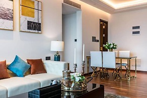 Platinum Stearns Hotel