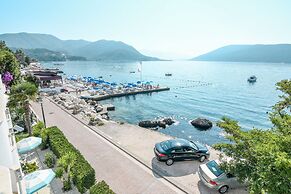 Hotel Perla - Annexes