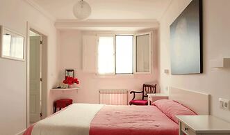 La Casa de Las Camelias