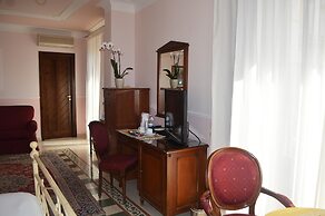 Hotel Palazzo Krataiis