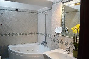 Hotel Palazzo Krataiis