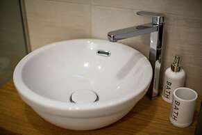 ROYAL GARDENS Apartments