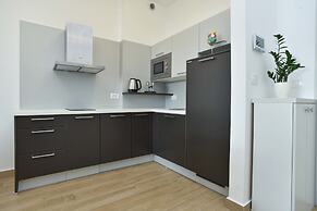 ROYAL GARDENS Apartments