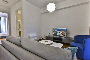 ROYAL GARDENS Apartments