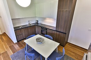 ROYAL GARDENS Apartments