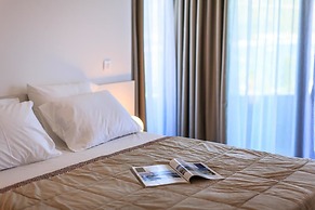 ROYAL GARDENS Apartments