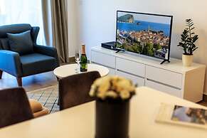 ROYAL GARDENS Apartments