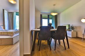 ROYAL GARDENS Apartments