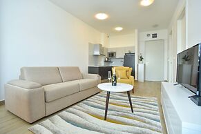 ROYAL GARDENS Apartments