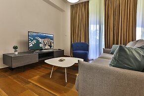 ROYAL GARDENS Apartments