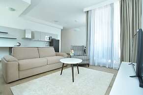 ROYAL GARDENS Apartments