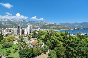 ROYAL GARDENS Apartments