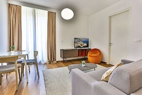 ROYAL GARDENS Apartments