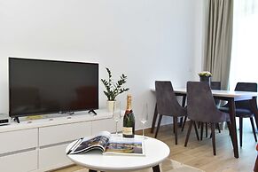 ROYAL GARDENS Apartments