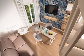 The Residence Hotel