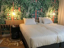 The Residence Hotel