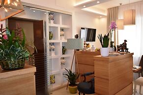 Melody Sorrento Suites