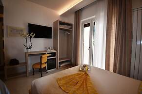 Melody Sorrento Suites