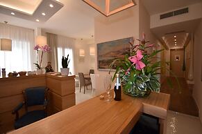 Melody Sorrento Suites