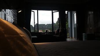 Limestone Boutique Hotel