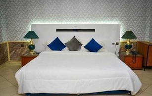 Free Zone Hotel
