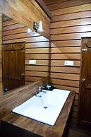 Wilpattu Tree House Hotel