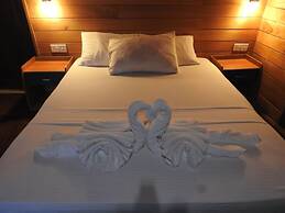 Wilpattu Tree House Hotel