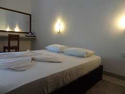 Wilpattu Tree House Hotel